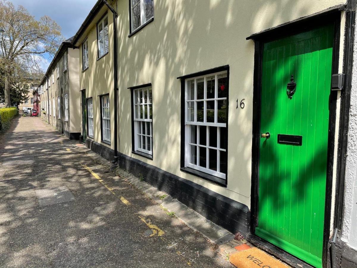 Charming Town Centre Character Cottage With Parking Stowmarket Εξωτερικό φωτογραφία